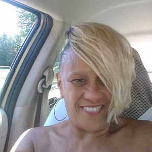 Meet your Posher, Kandy